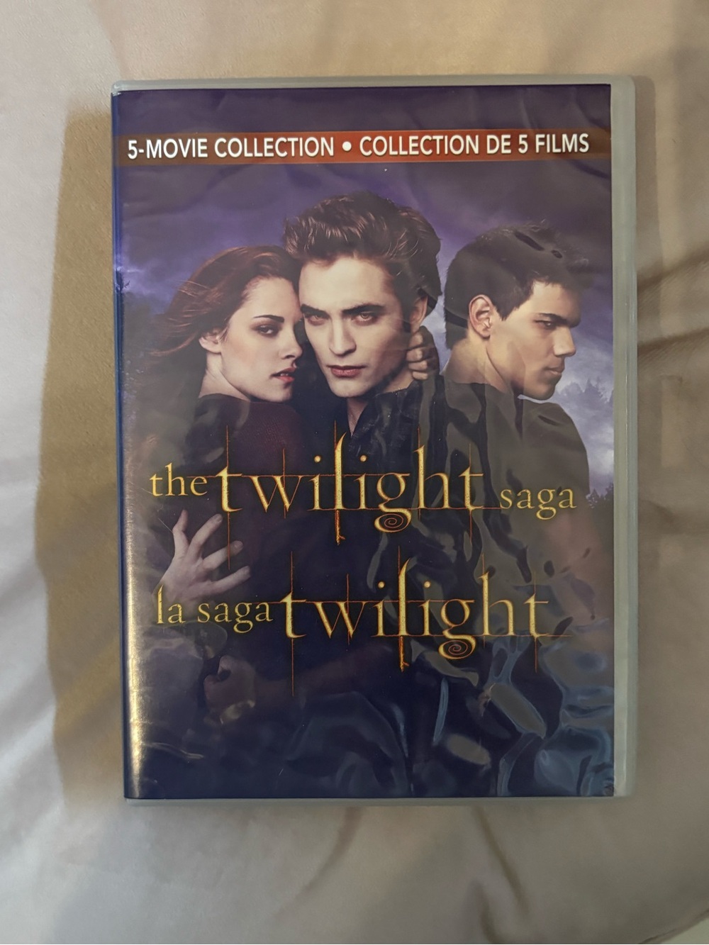 The Twilight Saga 5-Movie Collection DVD - With Special Features Discs